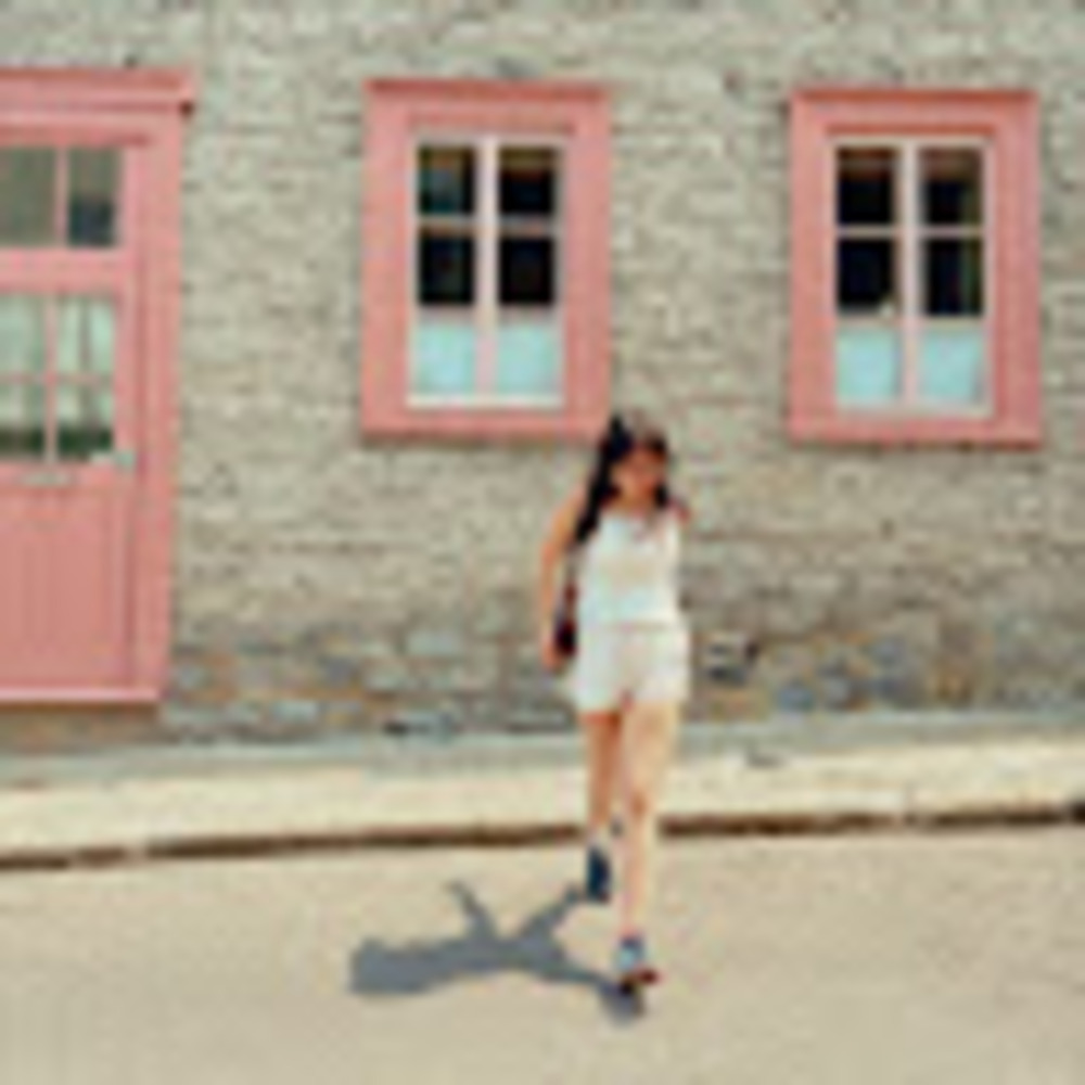 Meet your Posher, Avery